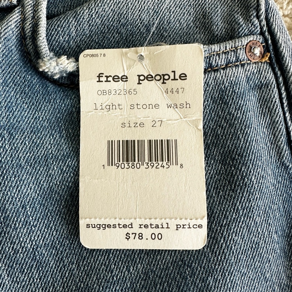 Free People, light stone wash, size 27, crop, distressed, new with tags